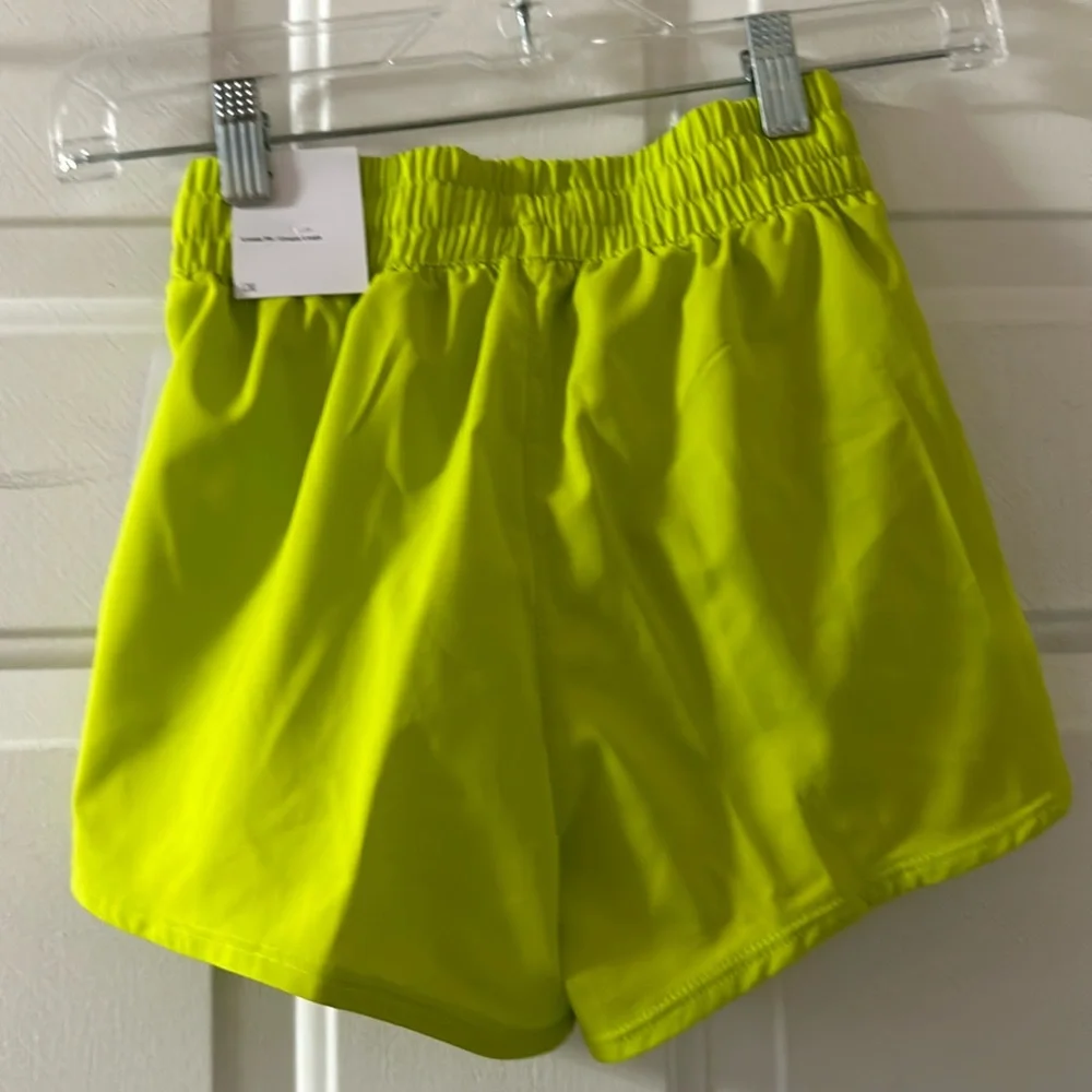 Nike Dri-FIT One High-Waisted Woven Training Shorts: GREEN: NWT: SIZE XS